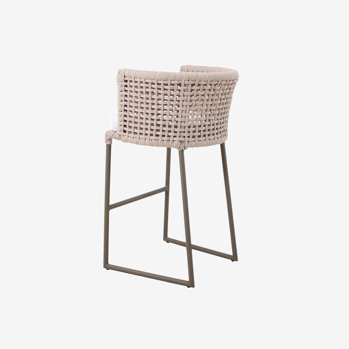 BANQUETA-BUCARESTE-COM-BRAÇO-EM-CORDA-FIBRA-ALUMINIO-PINTURA_ELETROSTATICA-MADEIRA-LUXO-CONFORTO-INTERNA-EXTERNA-2