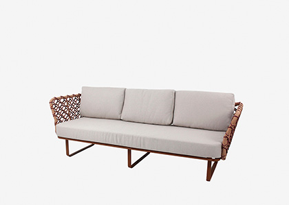 CAPA- SOFÁ BAMACO-ESTRUTURA-EM-ALUMINIO-REVESTIDO-EM-CORDA-NAUTICA-COM-ESTOFADOS-AREA-INTERNA-EXTERNAS-LUXO-CONFORTO-ELEGANCIA-1