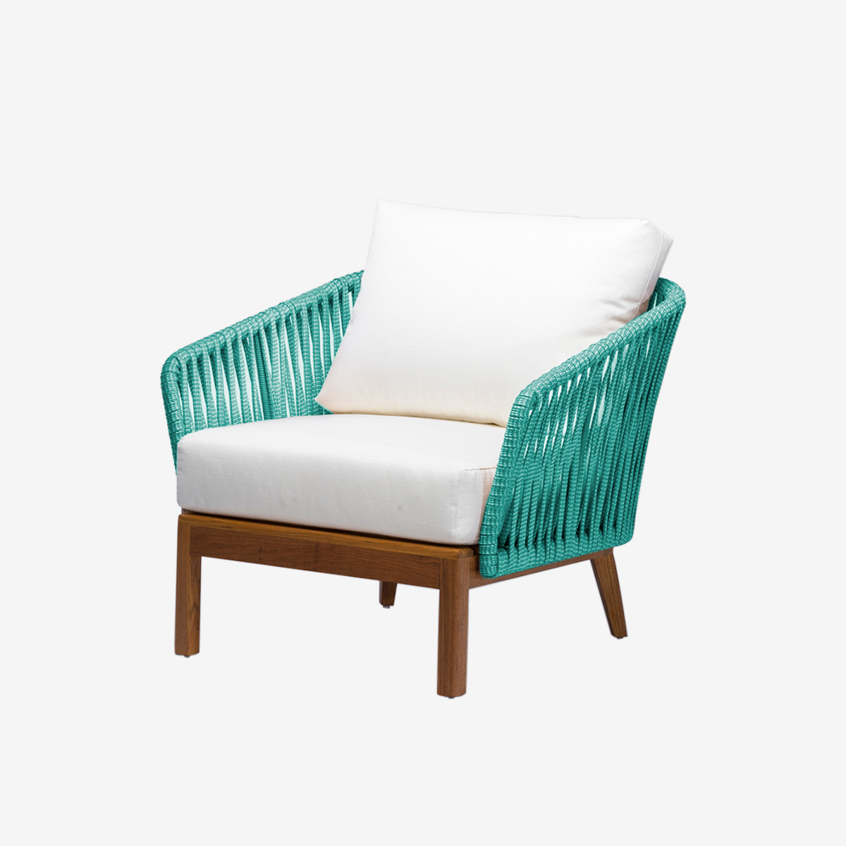 POLTRONA-PARAISO-ESTRUTURA-EM-MADEIRA-REVESTIDA-EM-CORDA-NAUTICA-COM-ESTOFADOS-CONFORTO-ELEGANCIA-LUXO-AREA-INTERNA-EXTERNA-1