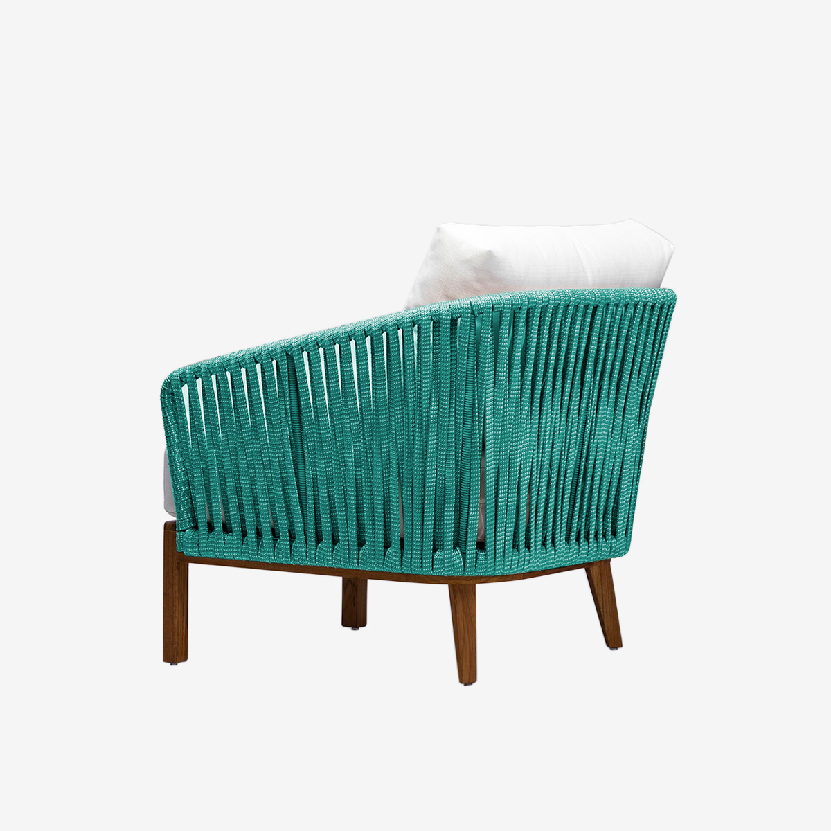 POLTRONA-PARAISO-ESTRUTURA-EM-MADEIRA-REVESTIDA-EM-CORDA-NAUTICA-COM-ESTOFADOS-CONFORTO-ELEGANCIA-LUXO-AREA-INTERNA-EXTERNA-3