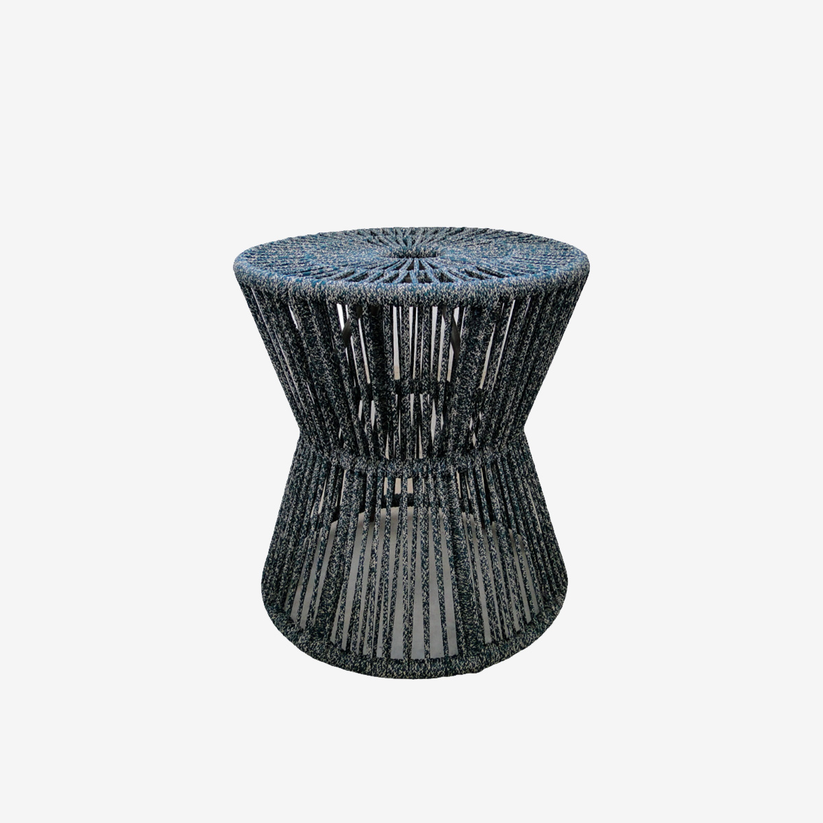 PUFF-CENTAURUS-ESTRUTURA-EM-ALUMINIO-REVESTIDO-EM-CORDA-NAUTICA-CONFORTO-ELEGANCIA-CHARME-LUXO-AREA-INTERNA-EXTERNA-1
